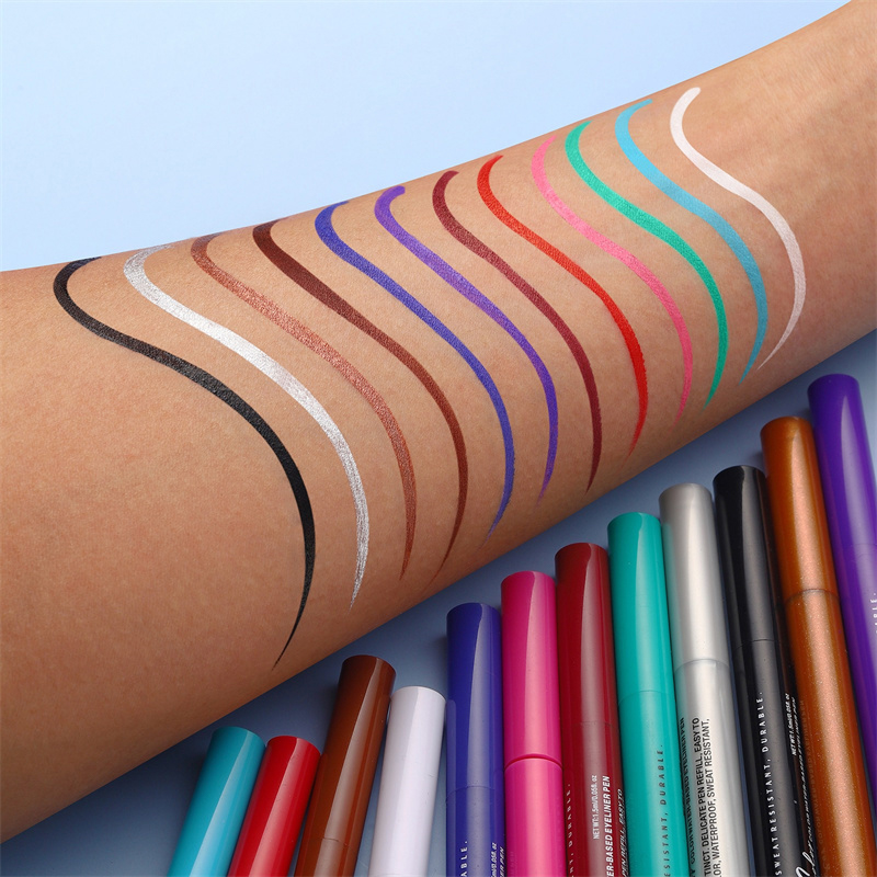 Matowy czerwony płynny eyeline – Waterproof Liquid Eyeliner Pen recenzja i cena
