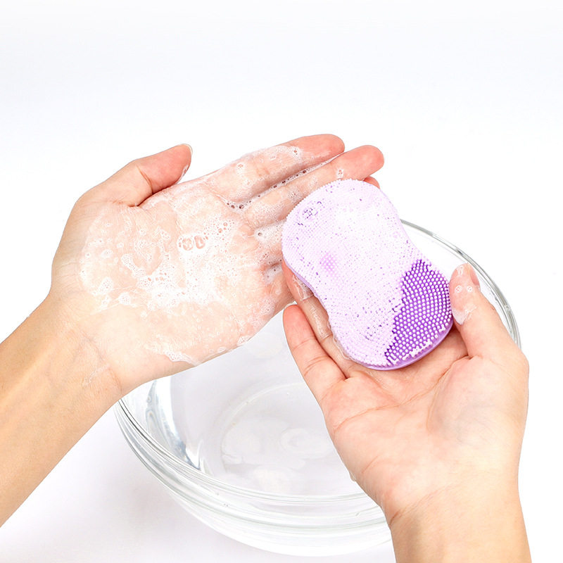 Silikonowa szczoteczka do oczy – Silicone Face Scrubber Electric recenzja i cena